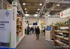 Several exhibitors under the BGI umbrella.